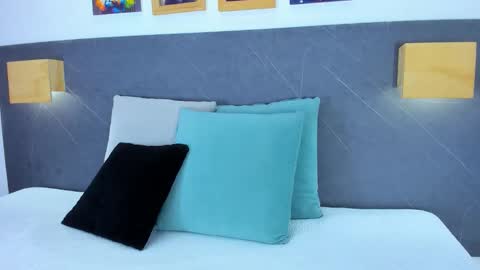 The Dolls online show from February 26, 7:35 pm