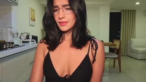 Kat online show from March 7, 2:08 am