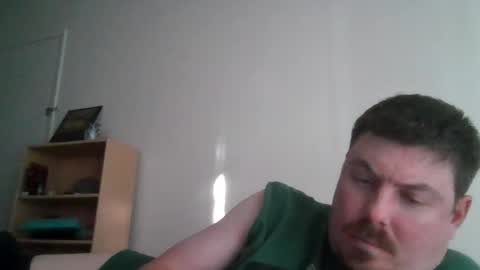 Snapshot of iaguy0587 chatting on July 7, 1:30 am iaguy0587 online show from July 7, 1:30 am