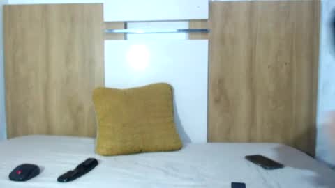 Snapshot of iam_colt chatting on June 8, 3:40 am David Colt online show from June 8, 3:40 am