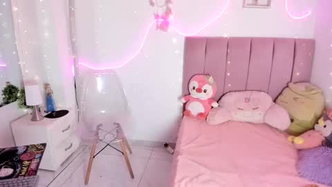 Snapshot of iam_monika chatting on May 28, 10:29 pm iam_monika online show from May 28, 10:29 pm