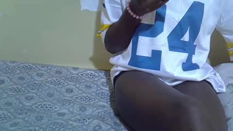 iam_nisa online show from October 11, 8:57 am