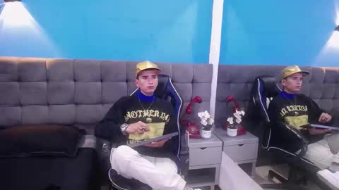 Iam Smith  online show from January 11, 11:15 am