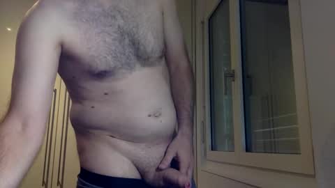Snapshot of iam_will chatting on May 30, 10:56 am iam_will online show from May 30, 10:56 am