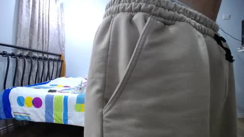 iam_yourbabyprincess_xd online show from March 3, 5:09 am