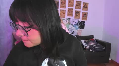 Snapshot of iam_zoechan chatting on October 1, 7:47 am Zoe 3 online show from October 1, 7:47 am