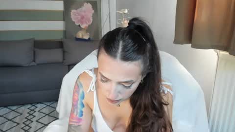 Snapshot of iamababygal chatting on July 15, 7:02 am Baby Gal online show from July 15, 7:02 am