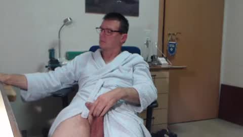 iamachim online show from November 6, 7:04 pm