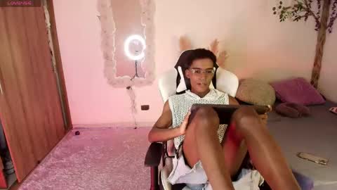Snapshot of iamandrey_ chatting on May 3, 11:11 pm iamandrey_ online show from May 3, 11:11 pm