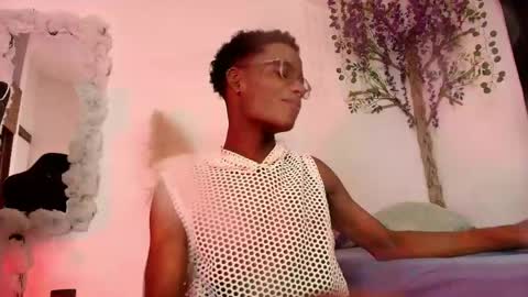 Snapshot of iamandrey_ chatting on May 15, 1:23 am iamandrey_ online show from May 15, 1:23 am