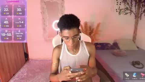 Snapshot of iamandrey_ chatting on May 20, 1:23 am iamandrey_ online show from May 20, 1:23 am