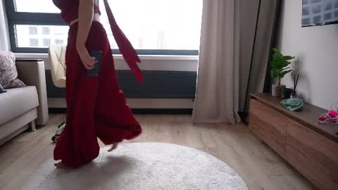 Snapshot of iamclaire_ chatting on July 22, 10:40 am Claire online show from July 22, 10:40 am
