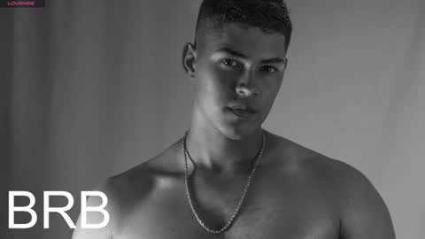 Snapshot of iamdylan777 chatting on June 24, 7:13 pm Dylan independent model online show from June 24, 7:13 pm