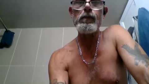 Snapshot of iamgoat_69 chatting on September 26, 10:19 am Goat Lulu Elektra online show from September 26, 10:19 am