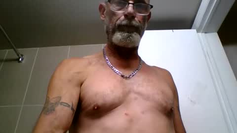 Snapshot of iamgoat_69 chatting on October 20, 12:16 pm Goat Lulu Elektra online show from October 20, 12:16 pm