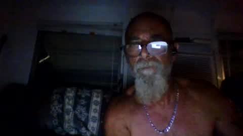 Snapshot of iamgoat_69 chatting on May 20, 9:48 am Goat Lulu Elektra online show from May 20, 9:48 am