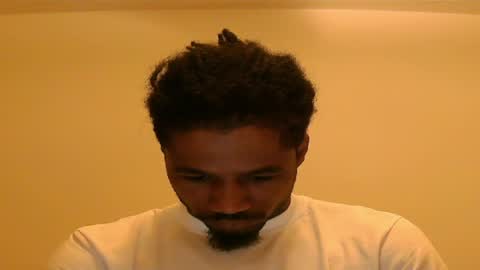 Snapshot of iamjohnny4u chatting on April 12, 3:11 am iamjohnny4u online show from April 12, 3:11 am