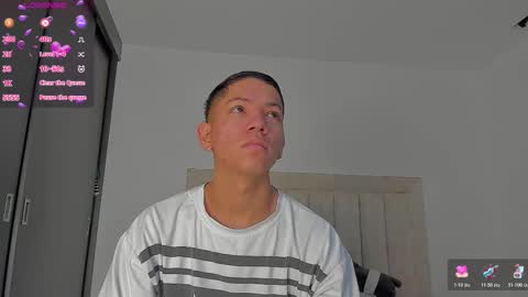 Juliiiiian online show from February 10, 11:03 am