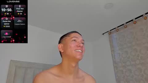 Juliiiiian online show from February 28, 11:11 am