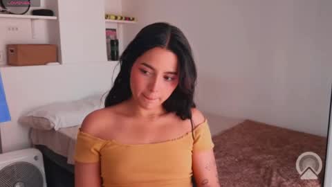Snapshot of iamjulietaaa chatting on May 26, 2:46 pm Julieta online show from May 26, 2:46 pm