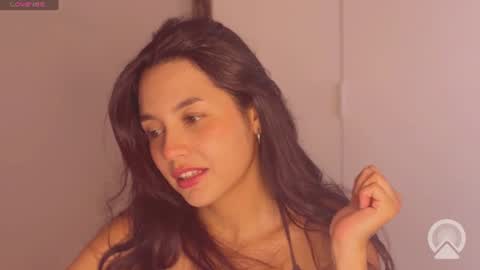 Snapshot of iamjulietaaa chatting on July 28, 7:39 pm Julieta online show from July 28, 7:39 pm