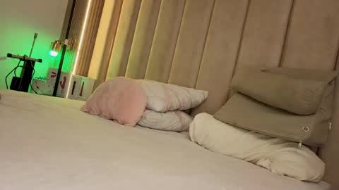 Nyxy online show from April 7, 10:59 am