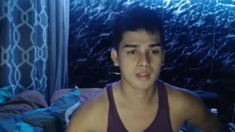 Snapshot of iampinoy1996 chatting on July 8, 12:20 pm ben online show from July 8, 12:20 pm