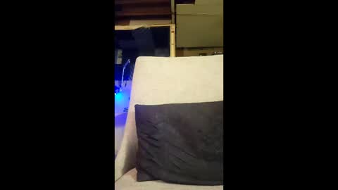 iamwolve online show from April 10, 4:23 pm