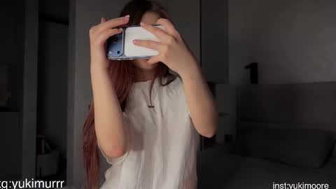 iamyuki_ online show from March 24, 1:32 am