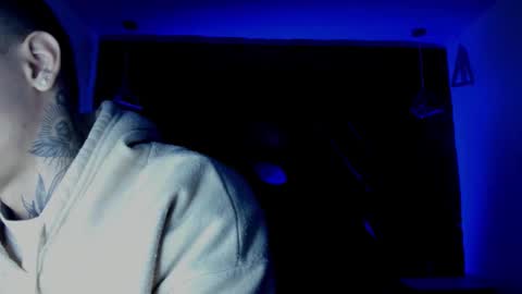 IAN CASTILLO online show from March 14, 11:04 am