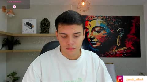 Snapshot of ian_jacob chatting on May 7, 3:23 am ian_jacob online show from May 7, 3:23 am