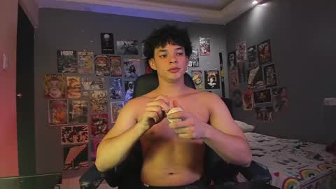 Andres online show from December 14, 7:18 am