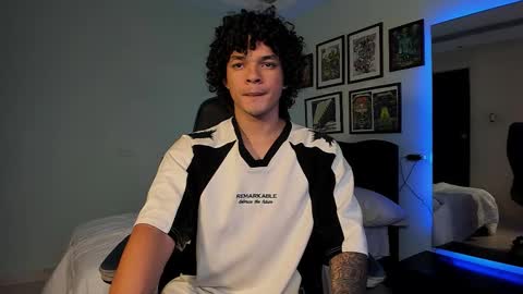 Andres online show from March 12, 11:22 pm