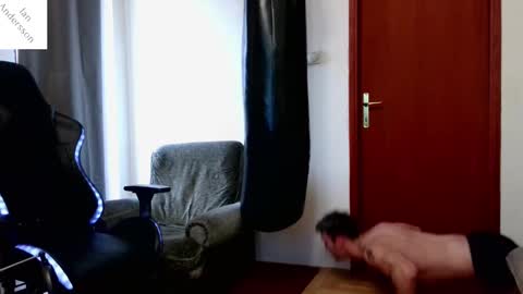 Ian Andersson online show from February 1, 7:36 am