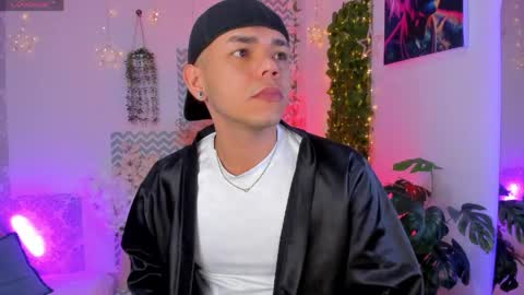 ibaby_crazy online show from April 16, 12:28 pm