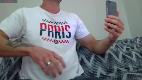 Snapshot of ibovegas chatting on October 30, 11:44 am Laura e Augusto online show from October 30, 11:44 am