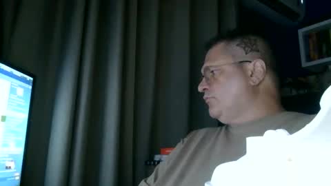 Experiment online show from September 20, 6:36 am