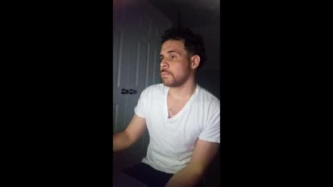 Snapshot of icarra413 chatting on April 26, 12:19 am icarra413 online show from April 26, 12:19 am