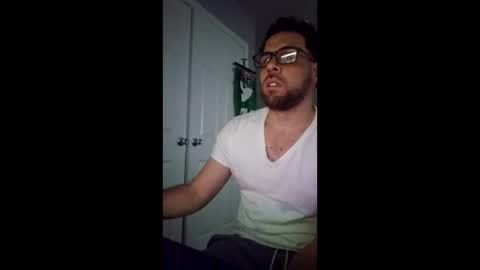 Snapshot of icarra413 chatting on May 15, 10:50 pm icarra413 online show from May 15, 10:50 pm