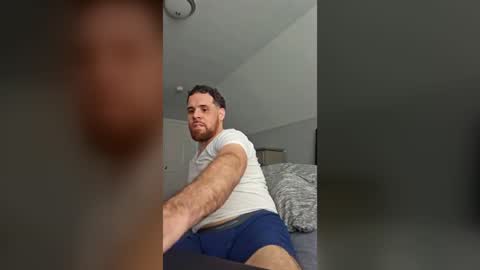 Snapshot of icarra413 chatting on June 19, 7:17 pm icarra413 online show from June 19, 7:17 pm
