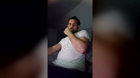 Snapshot of icarra413 chatting on June 21, 1:52 am icarra413 online show from June 21, 1:52 am