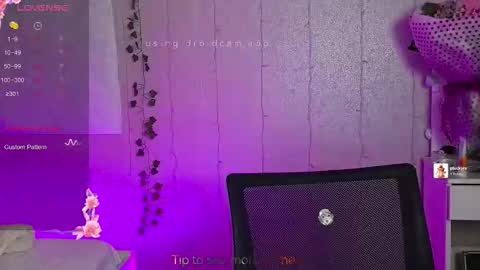 Snapshot of iceeheart chatting on March 2, 8:37 pm Ksenia online show from March 2, 8:37 pm