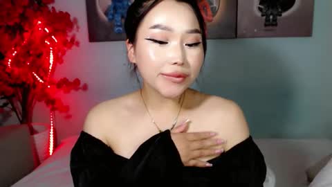 Snapshot of ichiben chatting on October 4, 9:07 am ichiben online show from October 4, 9:07 am