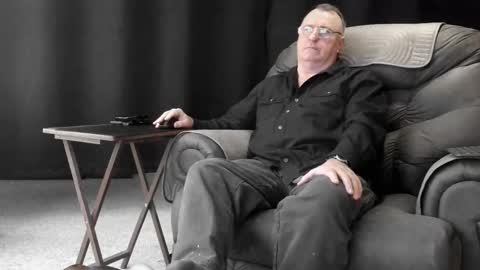 Christopher online show from October 29, 11:06 pm