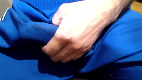 icky_thumps online show from June 21, 9:45 am