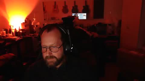 Snapshot of icum4ladies2021 chatting on March 6, 9:00 pm icum4ladies2021 online show from March 6, 9:00 pm