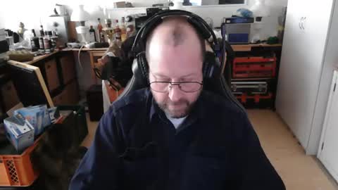 Snapshot of icum4ladies2021 chatting on April 5, 2:58 pm icum4ladies2021 online show from April 5, 2:58 pm