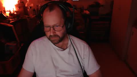 Snapshot of icum4ladies2021 chatting on April 8, 4:12 am icum4ladies2021 online show from April 8, 4:12 am