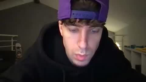 Snapshot of icyninesix chatting on January 11, 7:38 pm icyninesix online show from January 11, 7:38 pm