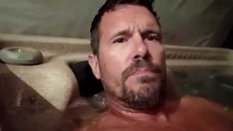 Snapshot of idiocracy517035 chatting on October 27, 3:32 am idiocracy517035 online show from October 27, 3:32 am